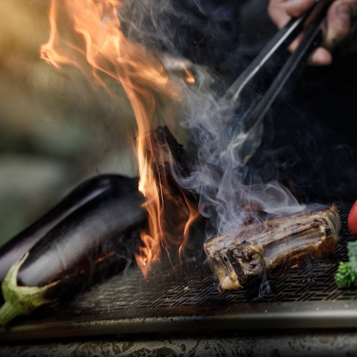 Blok Naka Table Grill / Patina