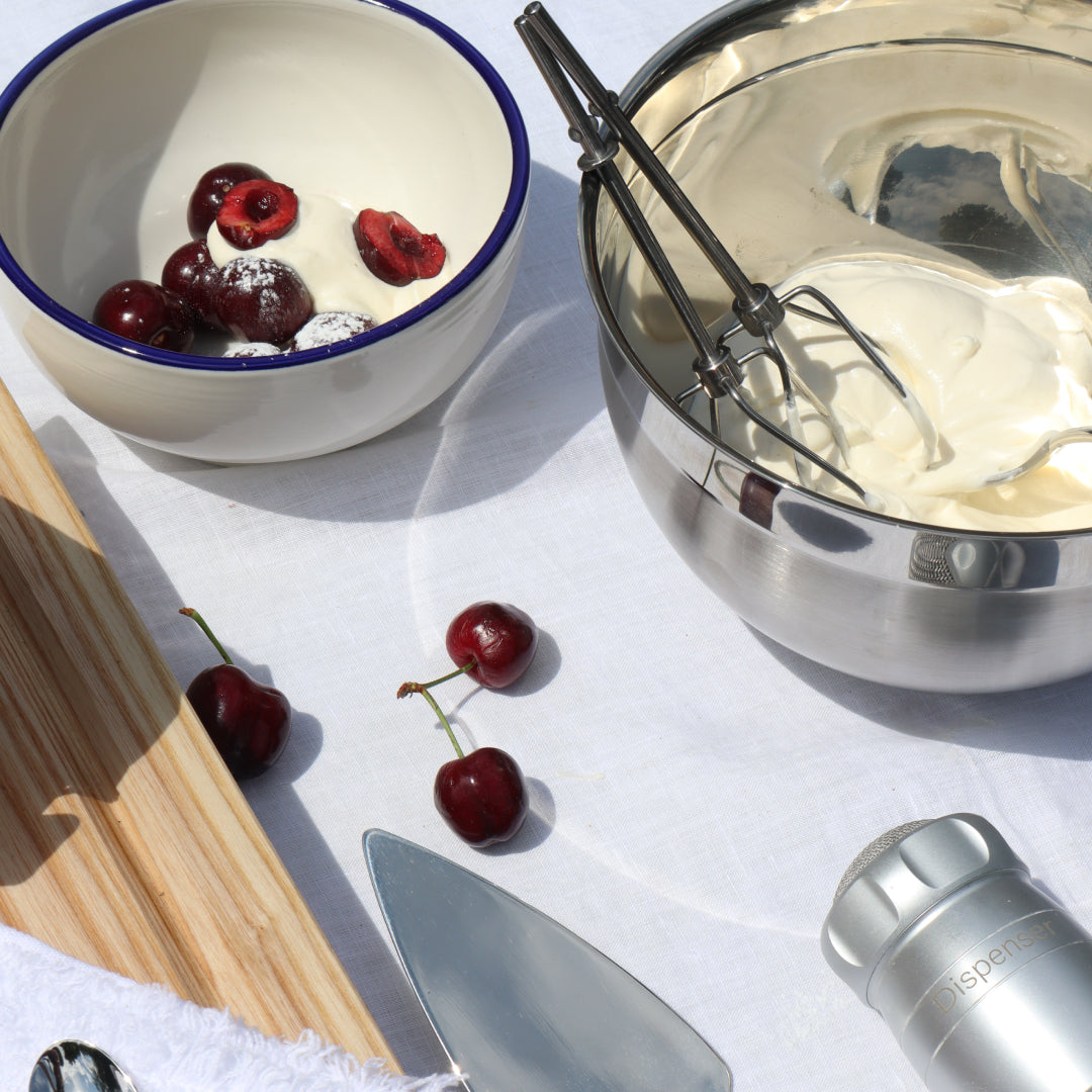 Rosle Bowl Stainless Steel Mixing Bowls with Lids / Set of 3